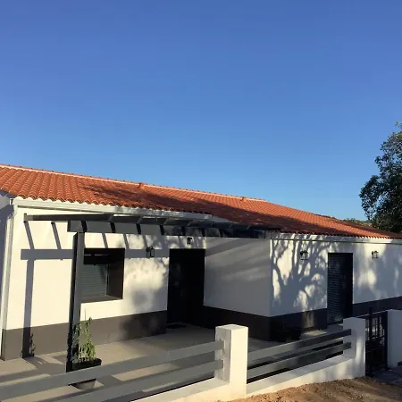 Casa Rural Camino De La Data Valencia de Alcántara Exterior photo